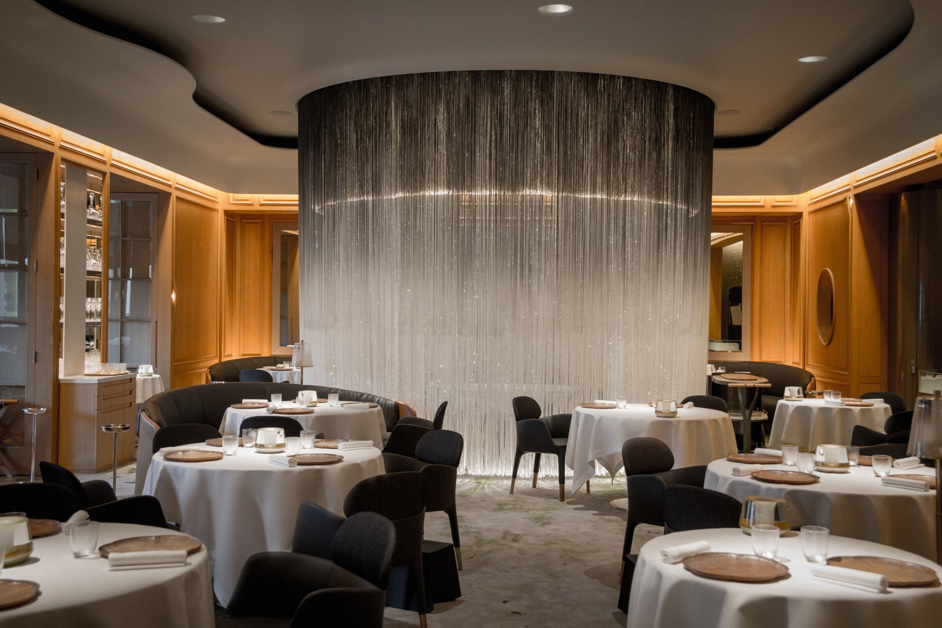 Alain Ducasse at the-Dorchester - Luxurious Restaurant Interiors - Nolita Harbour