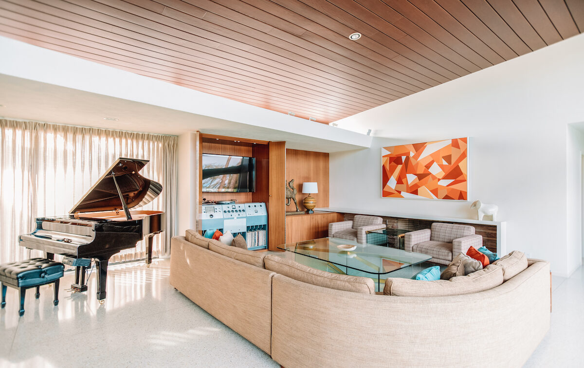 Frank Sinatra's Twin Palms Estate - Nolita Harbour