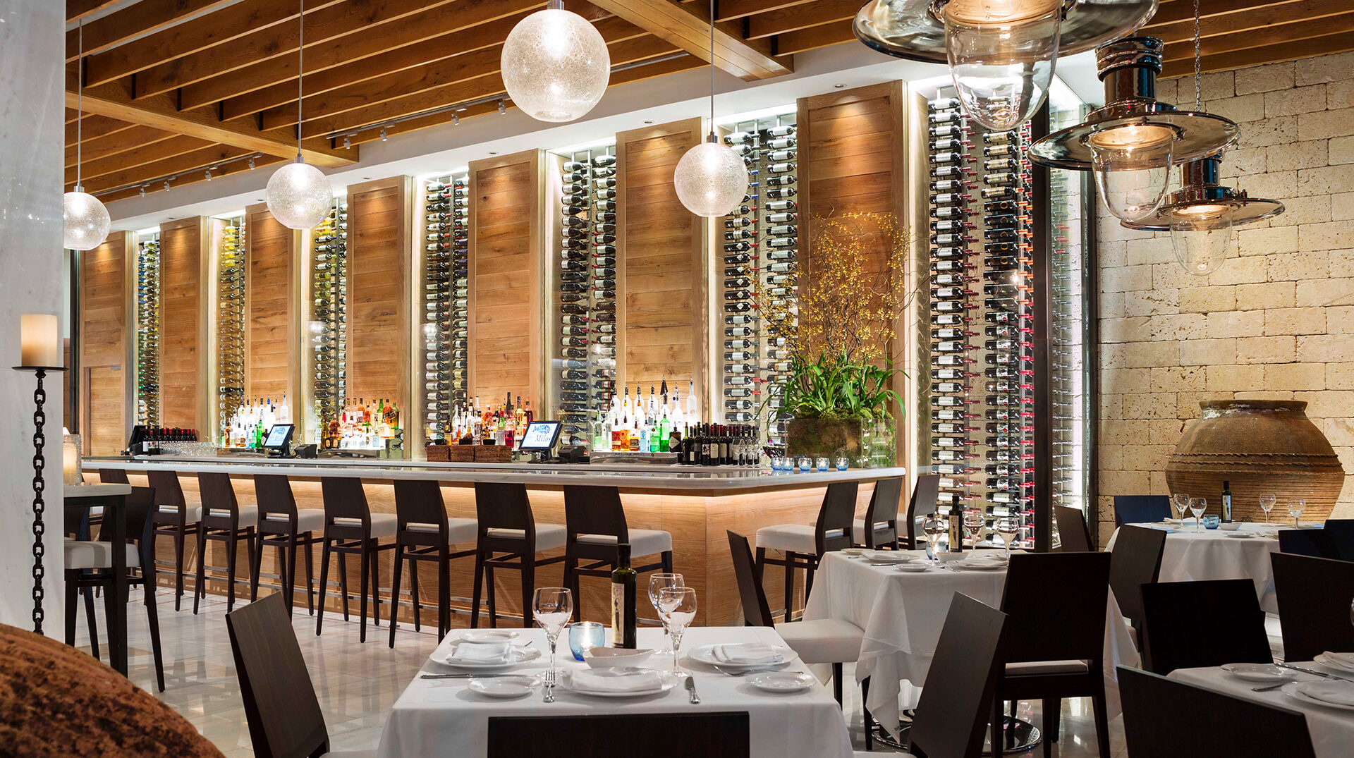 Luxury Restaurants - Nolita Harbour